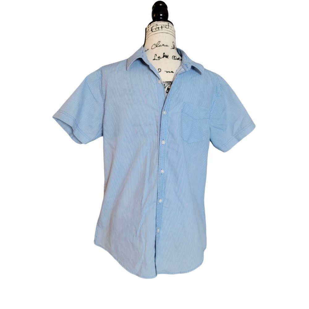 SMOG Short Sleeve Button Down Striped Slim-Fit Shirt - Size Medium